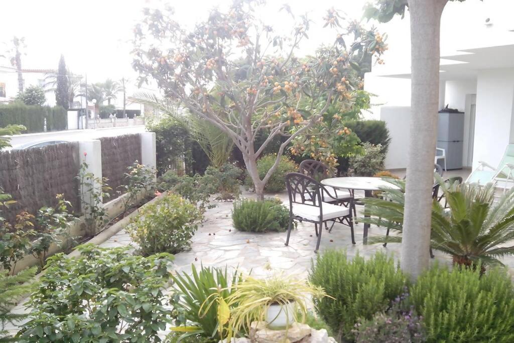 Bonito Apartamento De 3 Hab. Con Jardin Roses Exterior foto